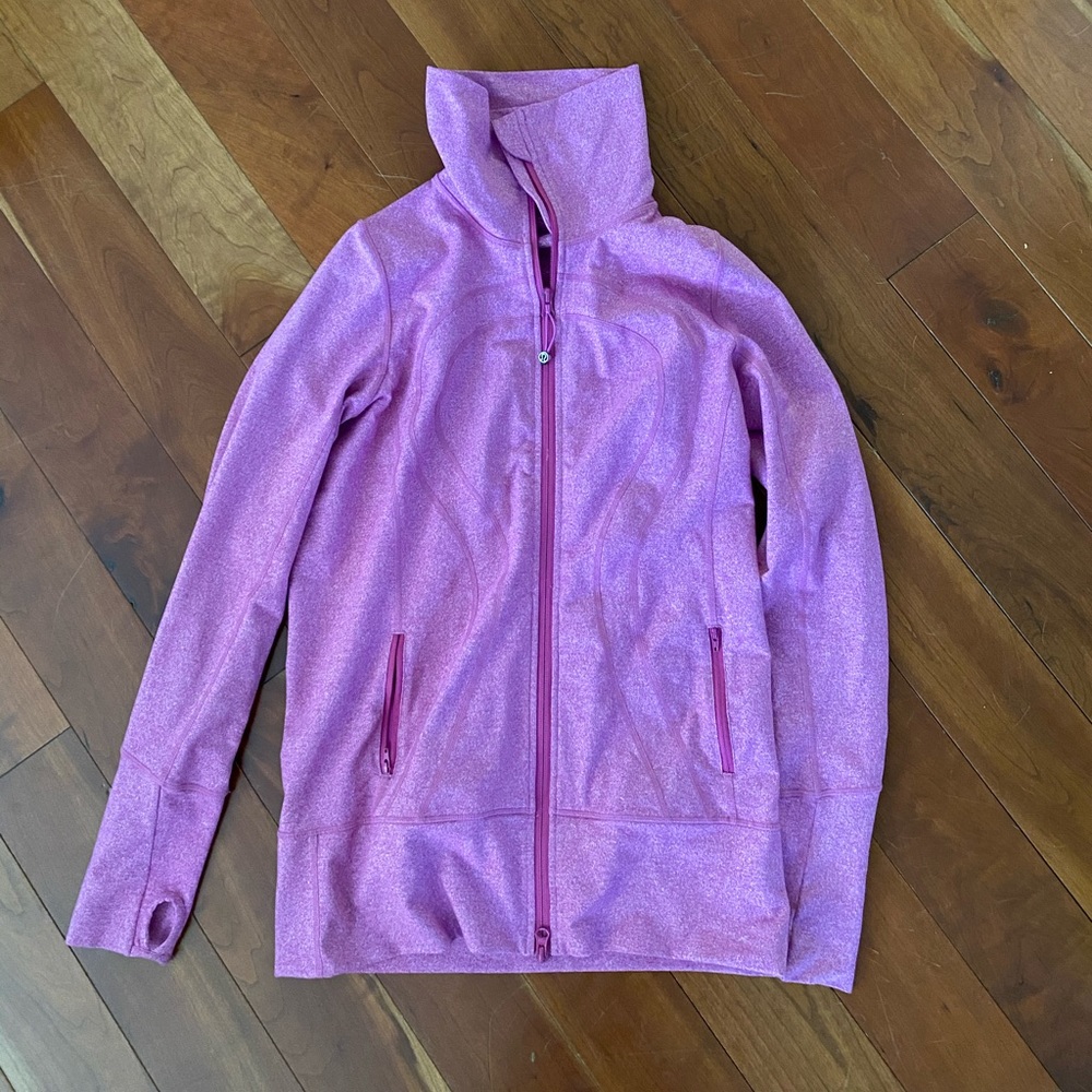 Lululemon women’s light running jacket